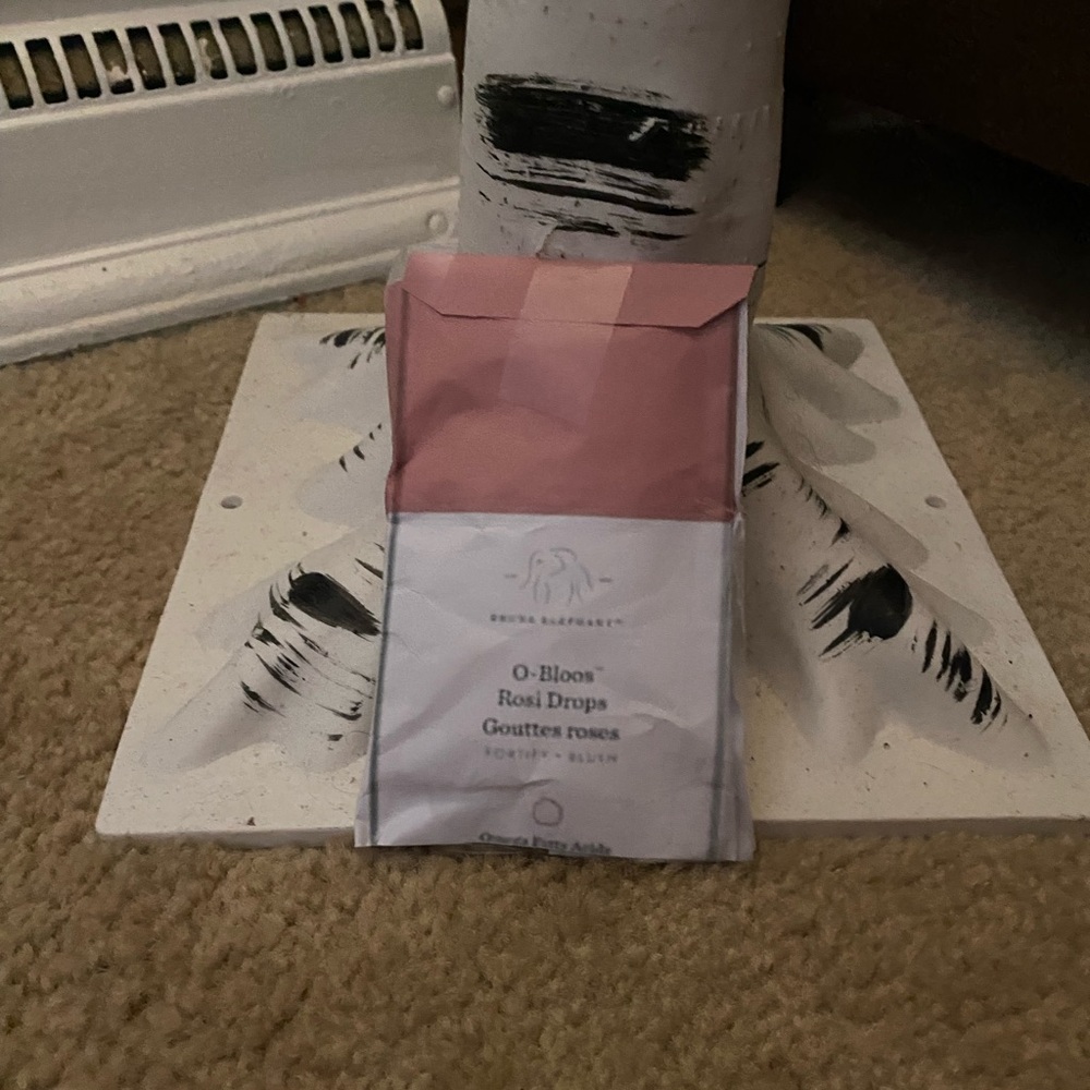 Pink and White O-Bloos Rosi Drops